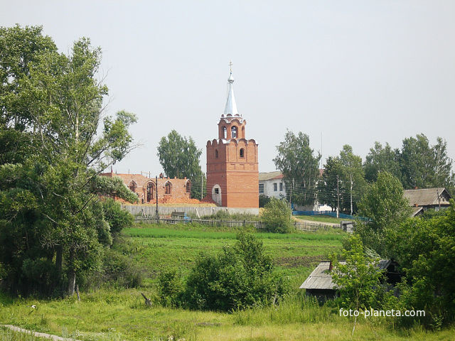 Вид на храм села Тобурданово на 07.07.07 г. 2