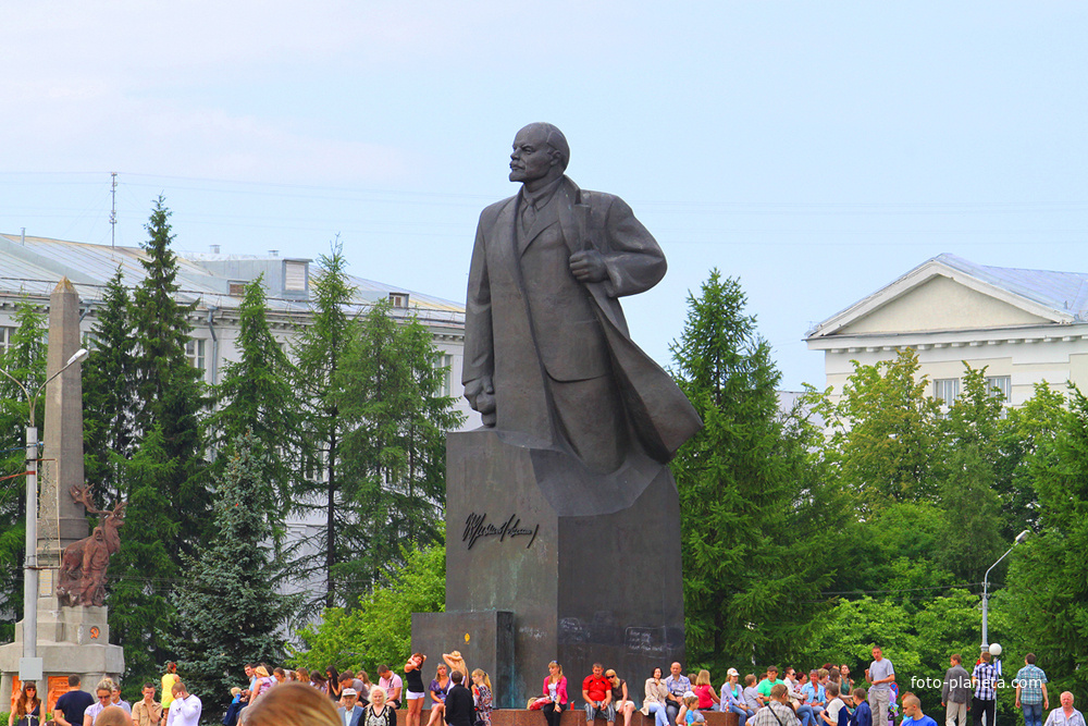 Памятник Ленину В.И.