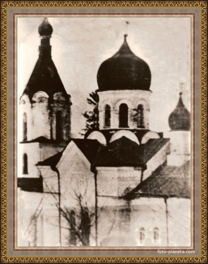 Церква у селі Говори Віньковецького району - 1960 рік.