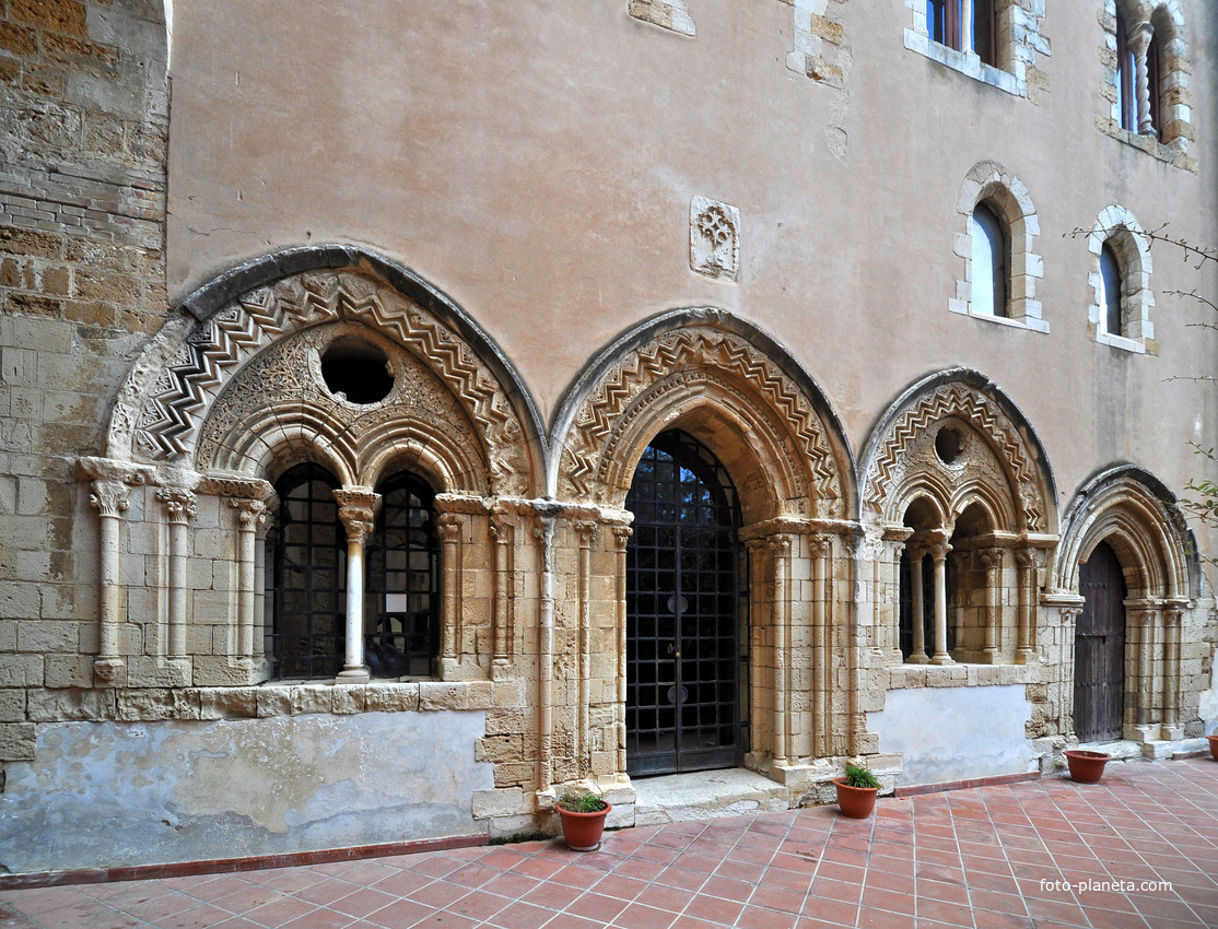 Convento di Santo Spirito( 1295)