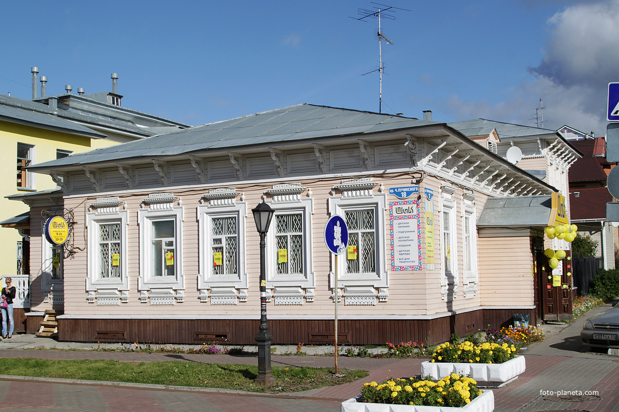 Дом Антонова Ф.Г. Построен в 1884 году.