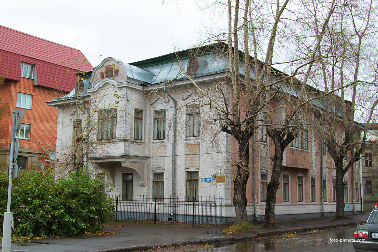 Дом Ульяновского