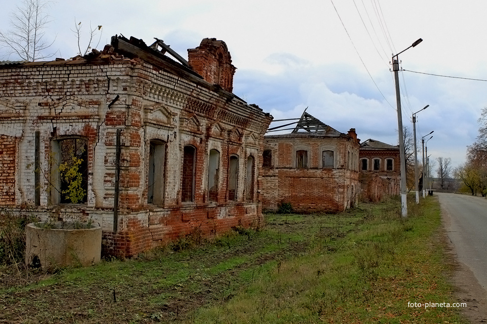 Старые дома