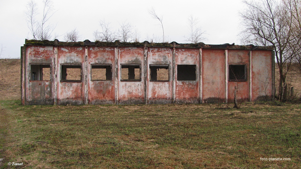Заброшенное здание