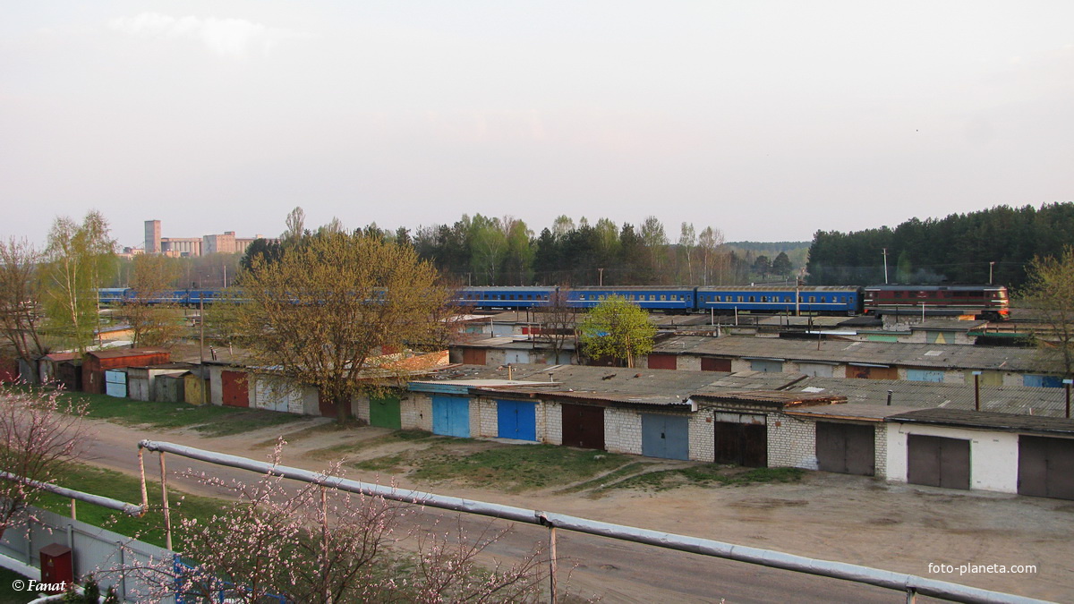 Поезд № 610 Гродно - Гомель следует по ст. Калинковичи-Восточные