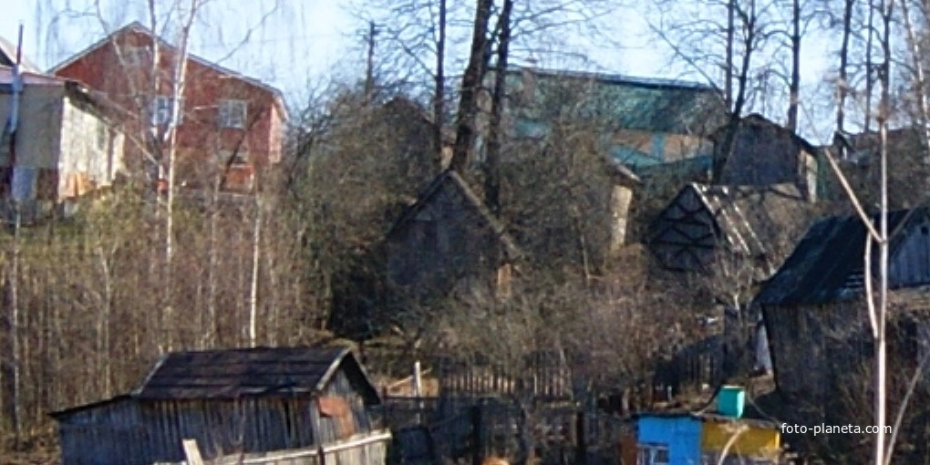 Старо-Пареево.Вид на фабричную сторону с речки.