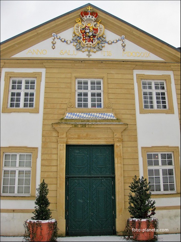 Герб в замке Нойхаус