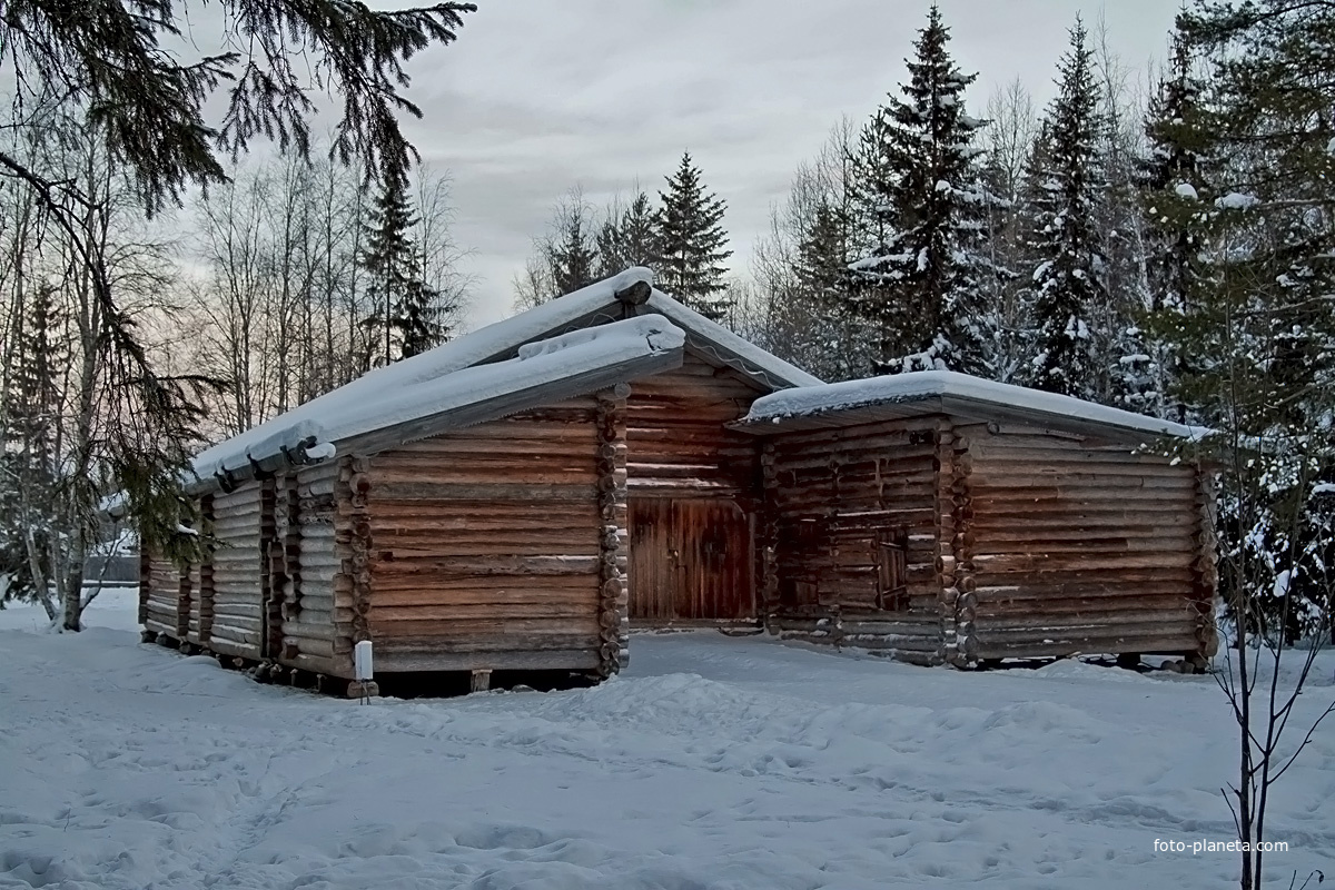 Гумно с овинами