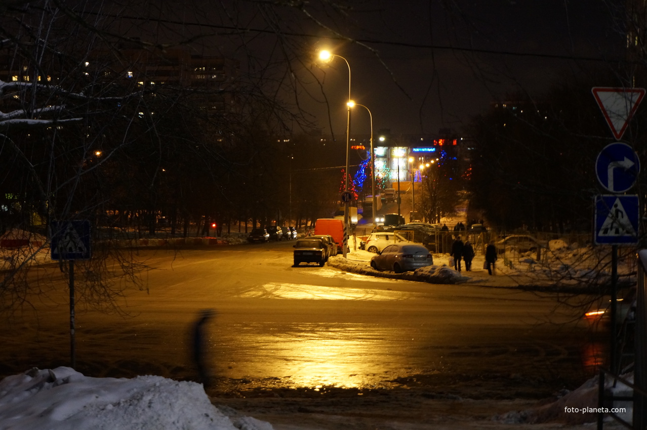 Донбасская улица