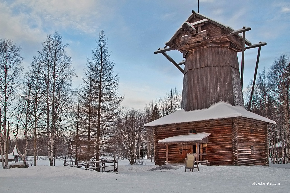 Старая мельница