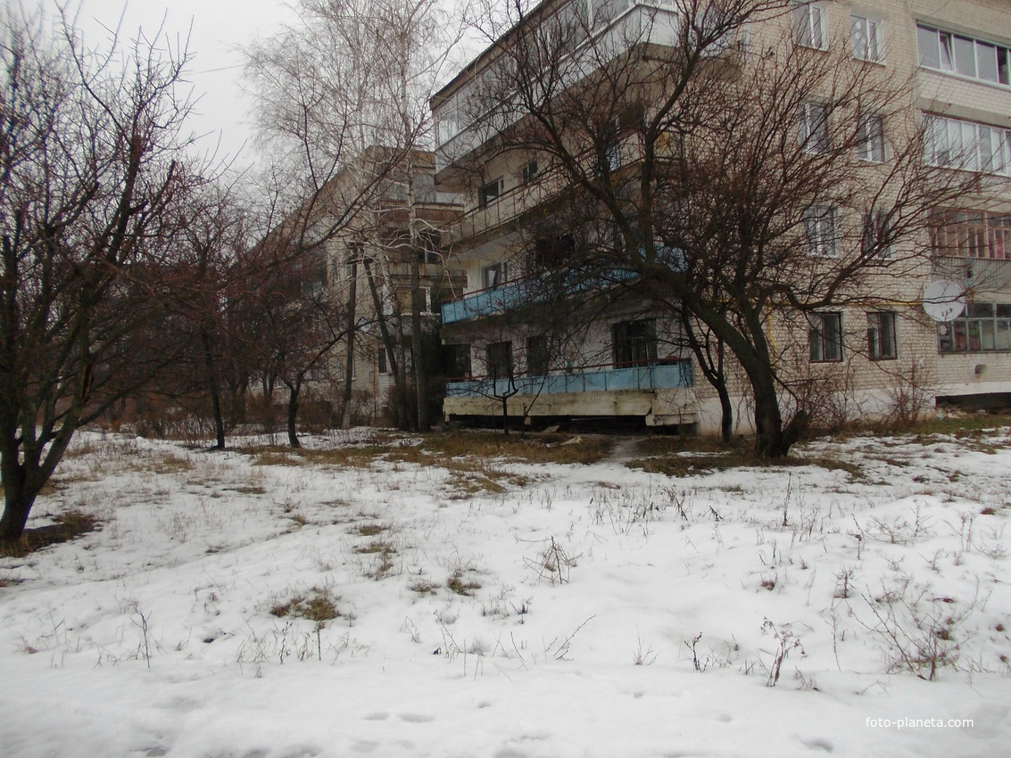 Четырёхэтажки по улице 40 лет Победы.