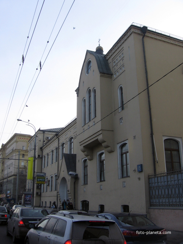 Иверской иконы Божией Матери домовая церковь на проспекте Мира.