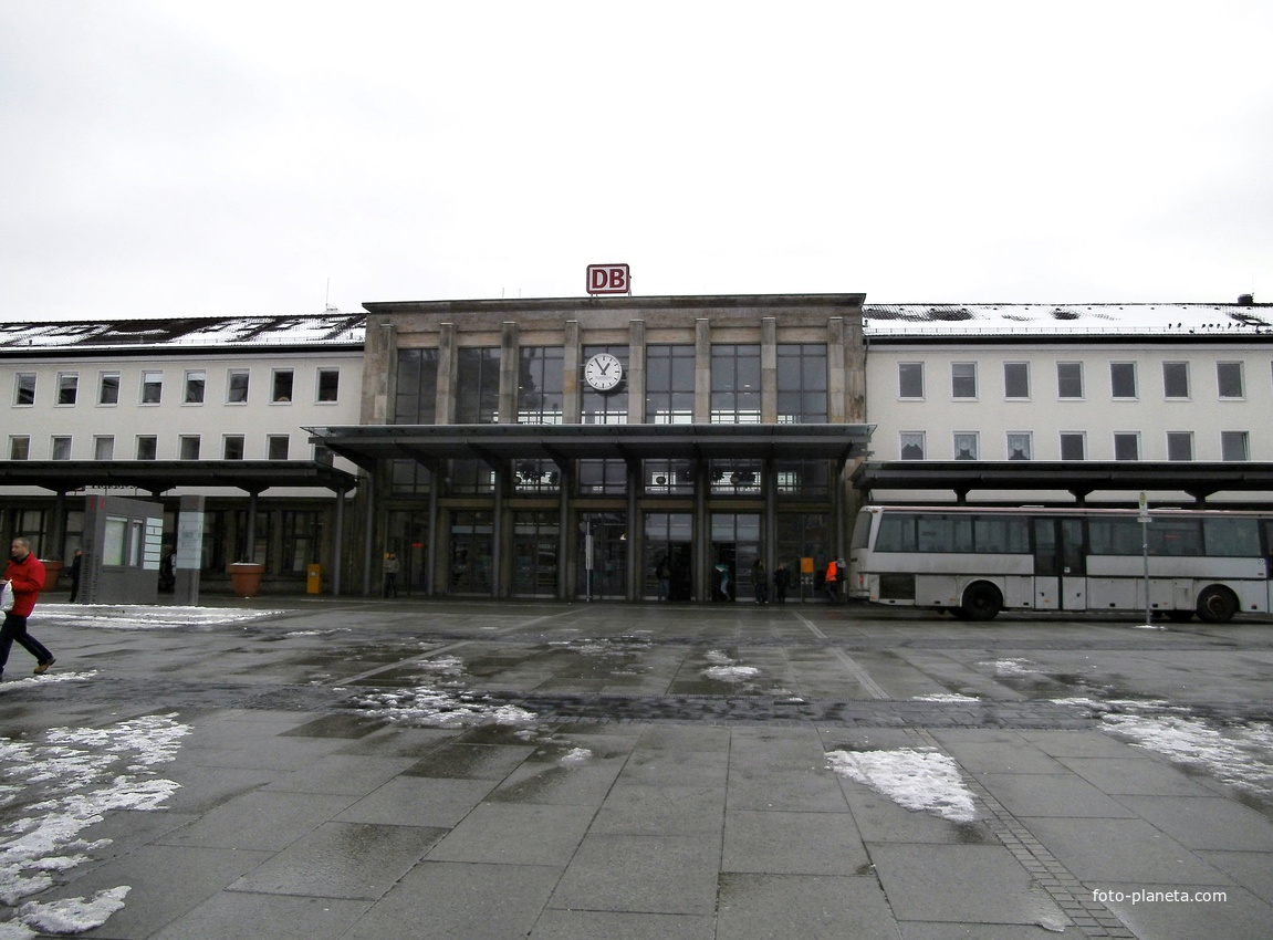 Железнодорожный вокзал Bahnhof Kaiserslautern
