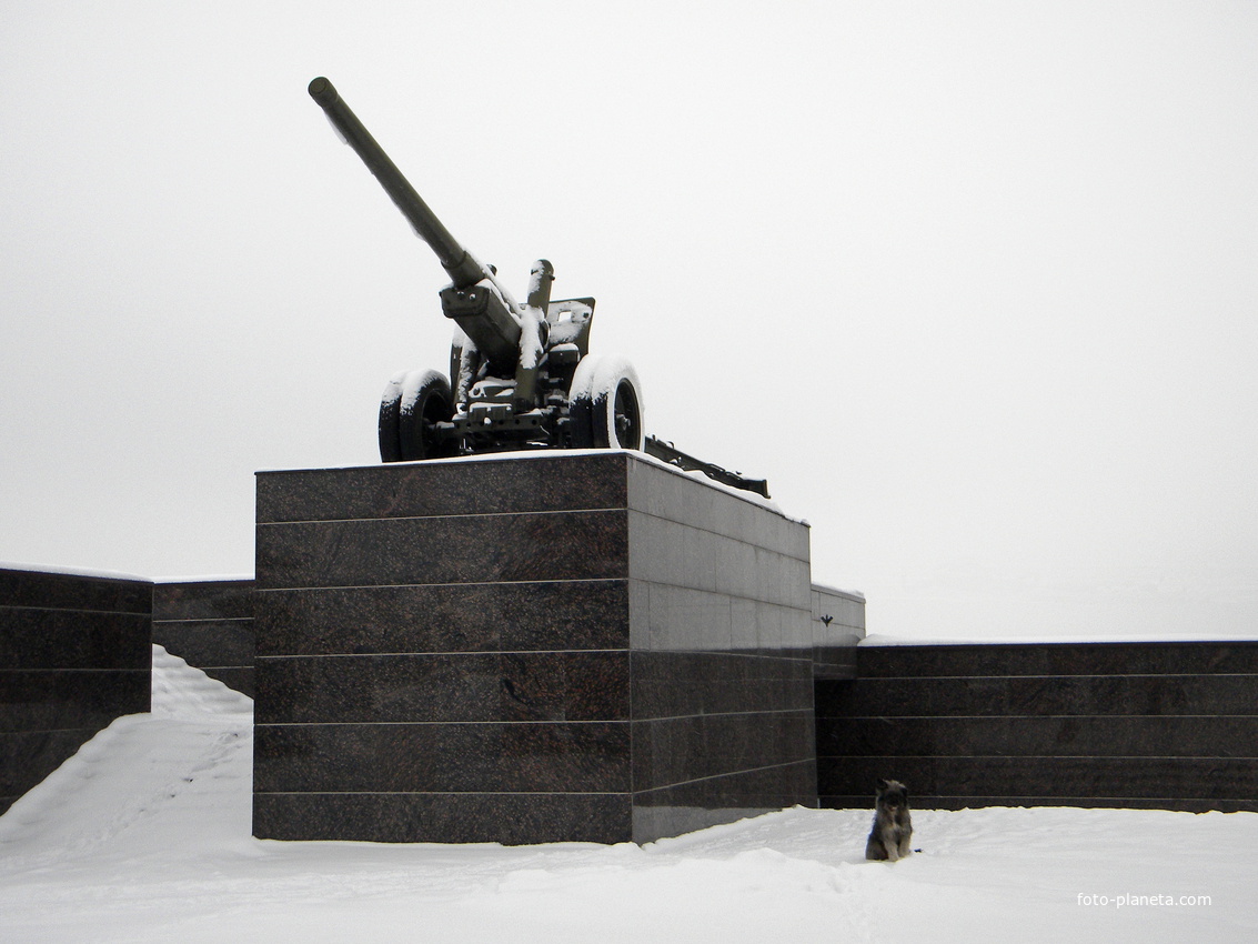 Мемориал &quot;И честь героев Курской битвы&quot; недалеко от поселка Яковлево