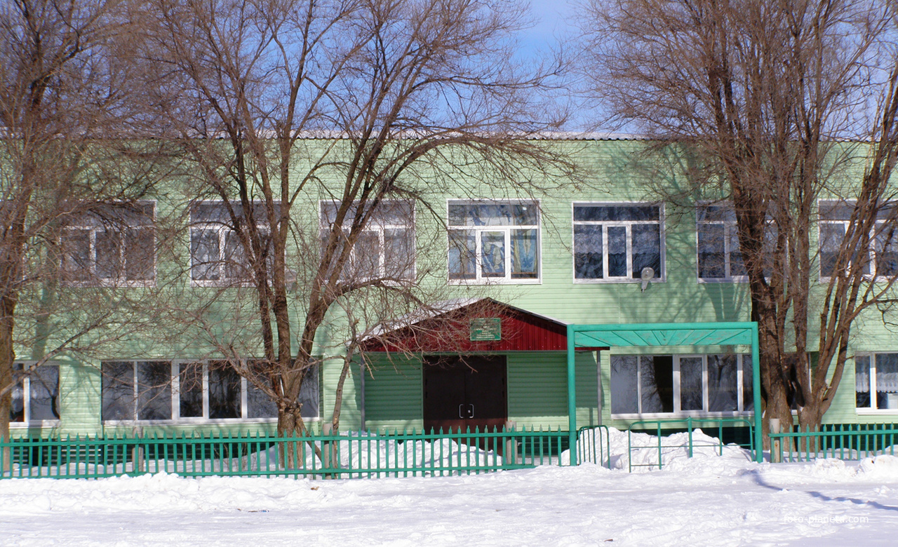 Школа-фасад