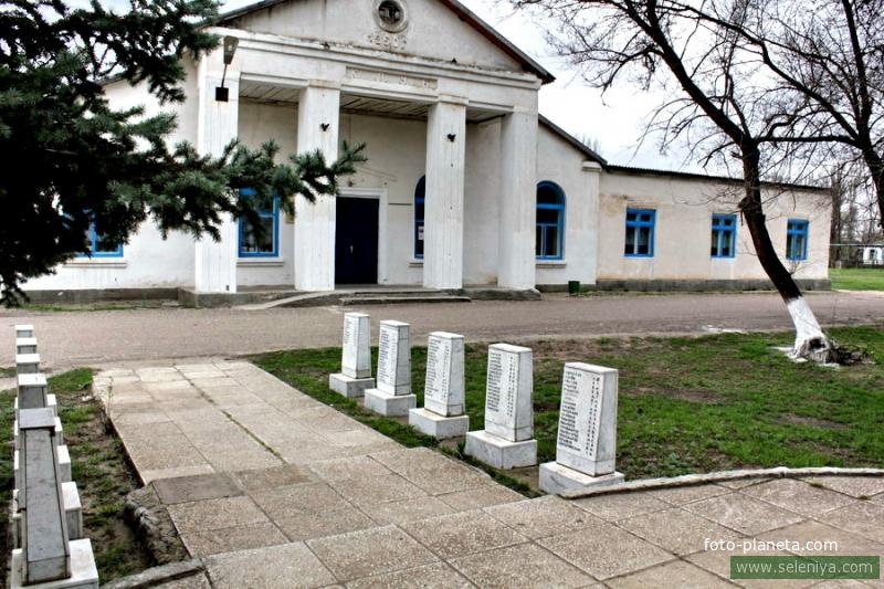 Октябрьский волгоградская. Хутор Антонов Волгоградская область. Волгоградская область Октябрьский район Хутор Антонов. Посёлок Октябрьский Волгоградская область. Хутор Октябрьский Волгоградская область.