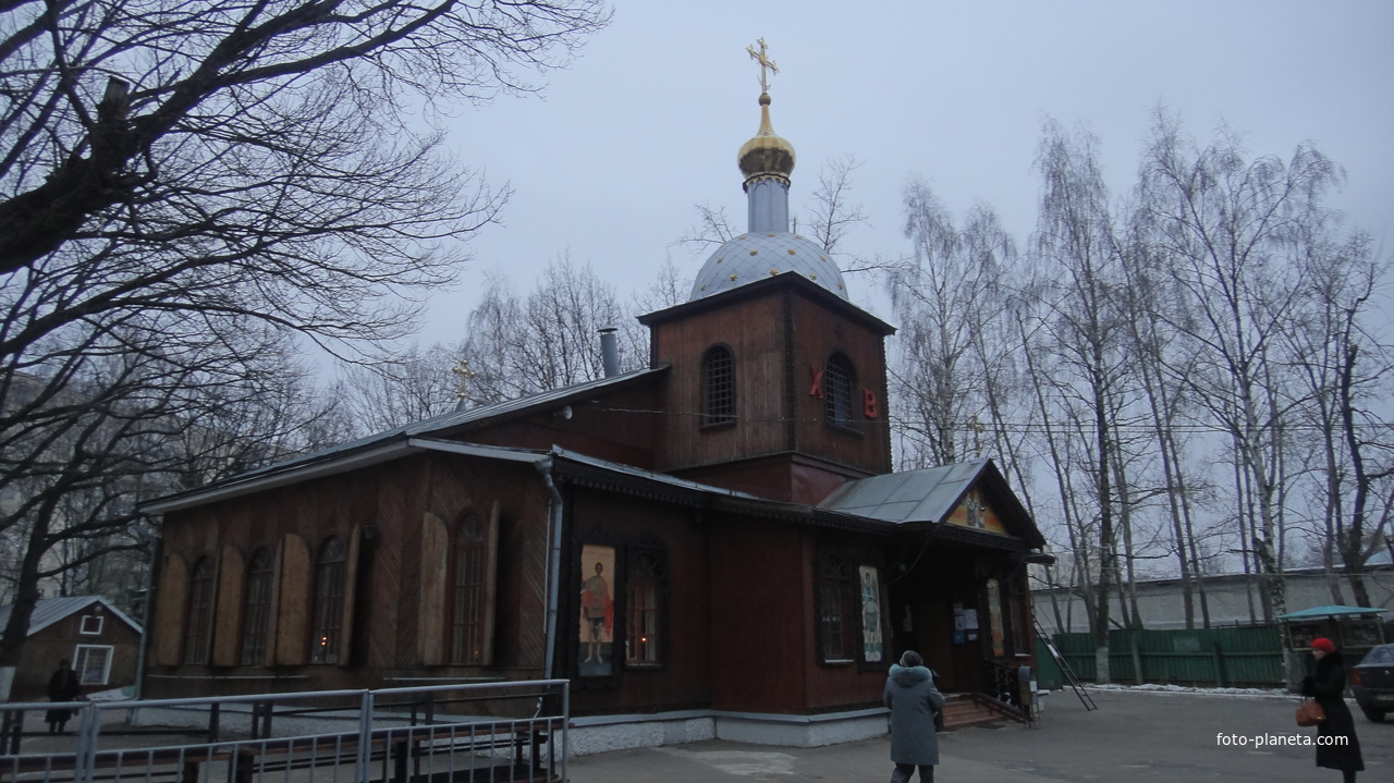 Церковь в бирюлево западное. Храм святителя Николая Мирликийского в Бирюлево. Храм Николая Чудотворца в Бирюлево Западное. Храм в Бирюлёво-Западное Николая Мирликийского.