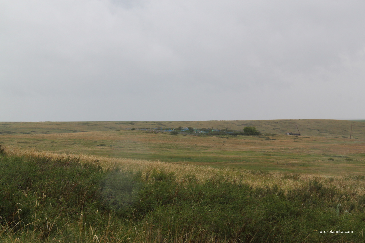 Местное кладбище