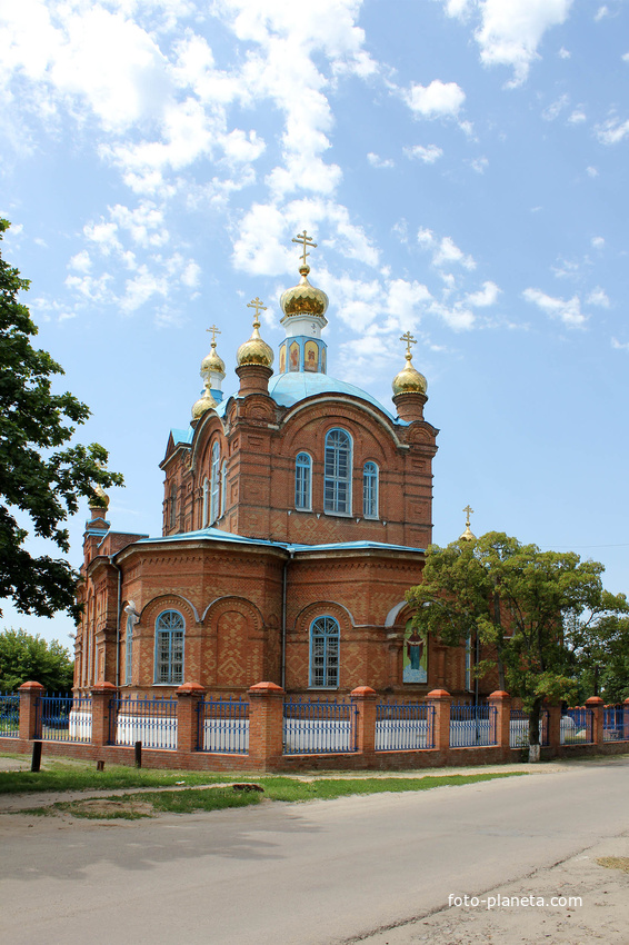 Город константиновск ростовской. Церковь Покрова Пресвятой Богородицы Константиновск. Храм Покрова Пресвятой Богородицы в Константиновске Ростовской.