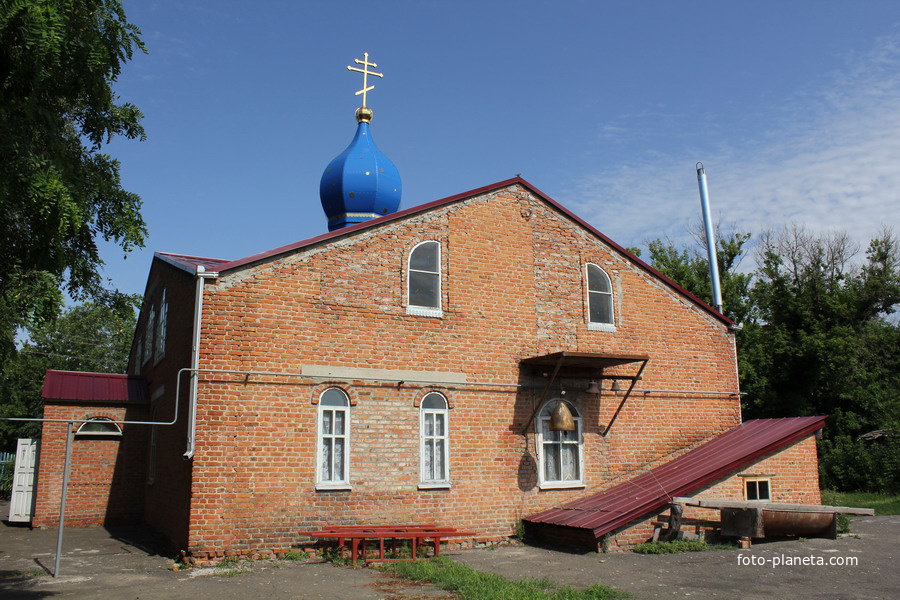 Станица николаевская. Церковь Николая Чудотворца (Константиновск). Николаевская Ростовская область Константиновский район. Станица Николаевская Константиновский район. Храм Николая Чудотворца в Ростовской области.