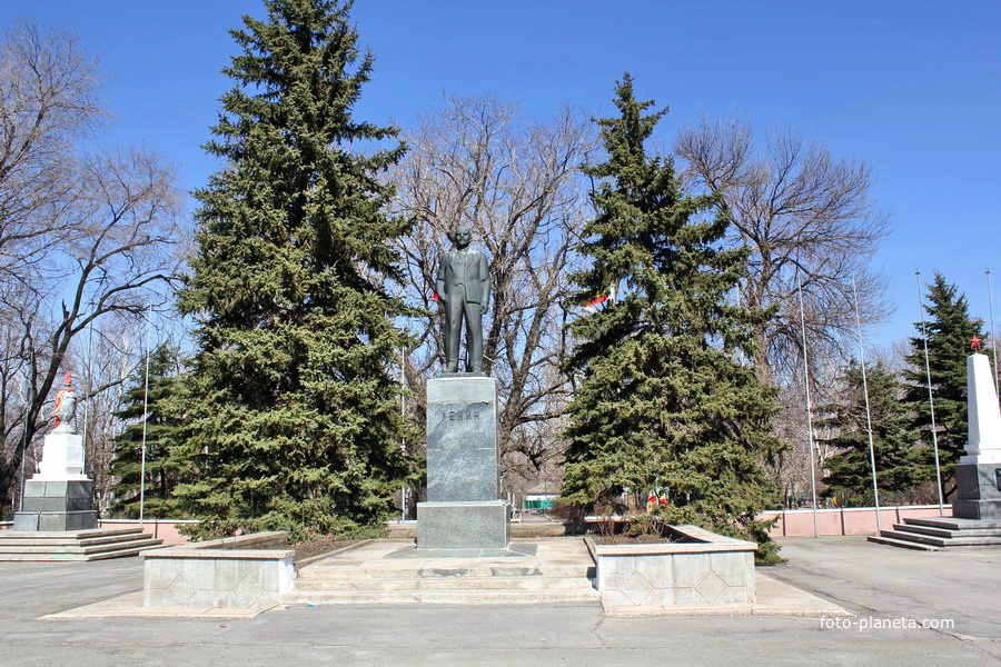 Погода станица тацинская ростовская. Аллея героев ст.Тацинская. Станица Тацинская Тацинский район. Аллея героев Тацинского района Ростовской области. Станица Тацинская Ростовская область.