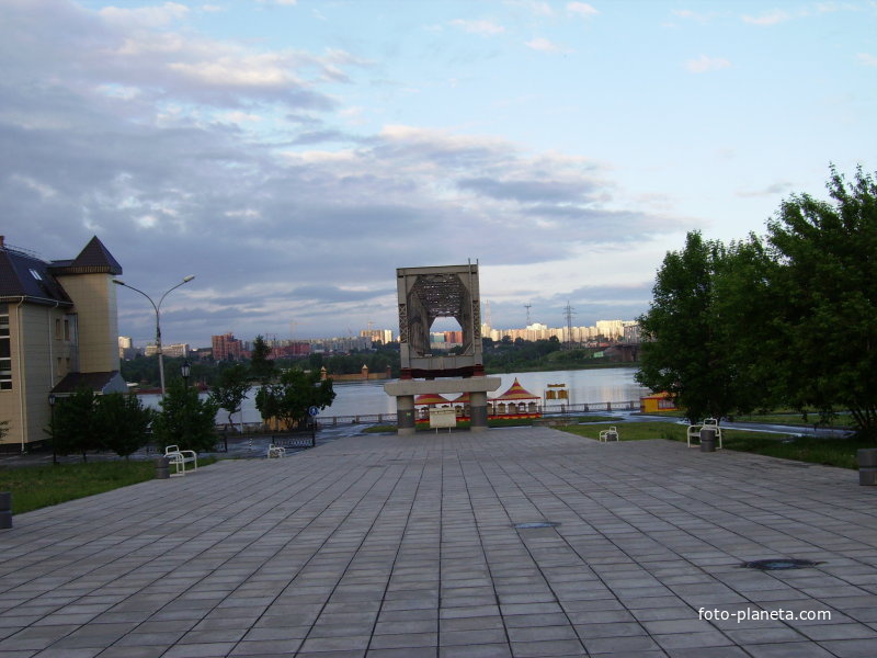 Новосибирск. Утро на набережной Оби