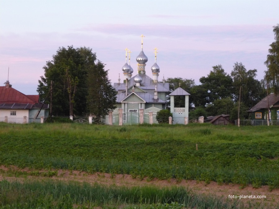 Церковь в селе Стрельниково