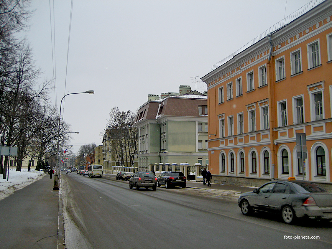 Улица Конюшенная