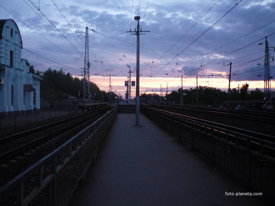 Утро на станции Софрино