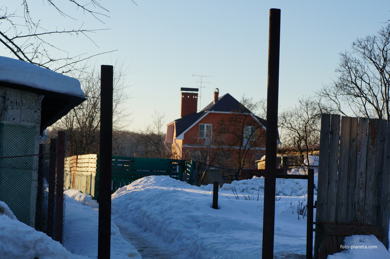 Дом с антеной