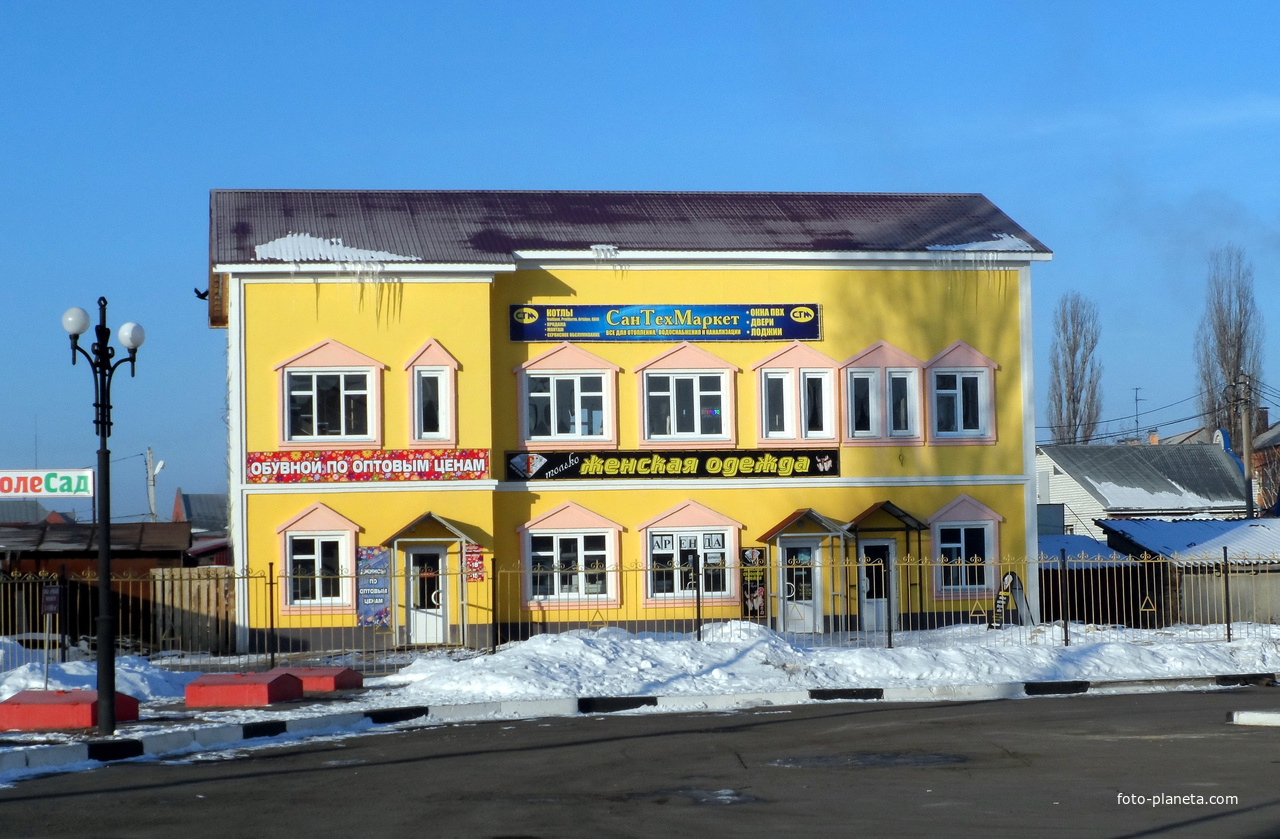 Торговый центр на ул. Блинова