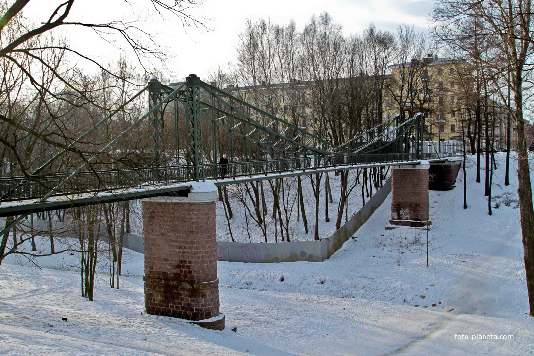 Вид на Макаровский мост