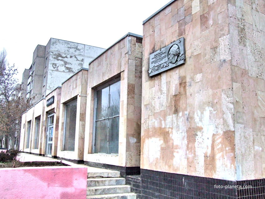 библиотека дарственных книг