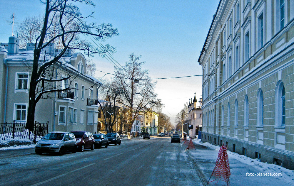 Улица Церковная