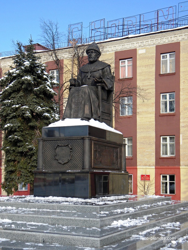 Памятник царю Алексею Михайловичу