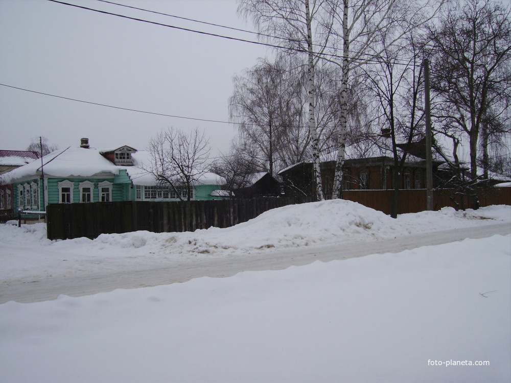 Приятная улочка в Озёрах