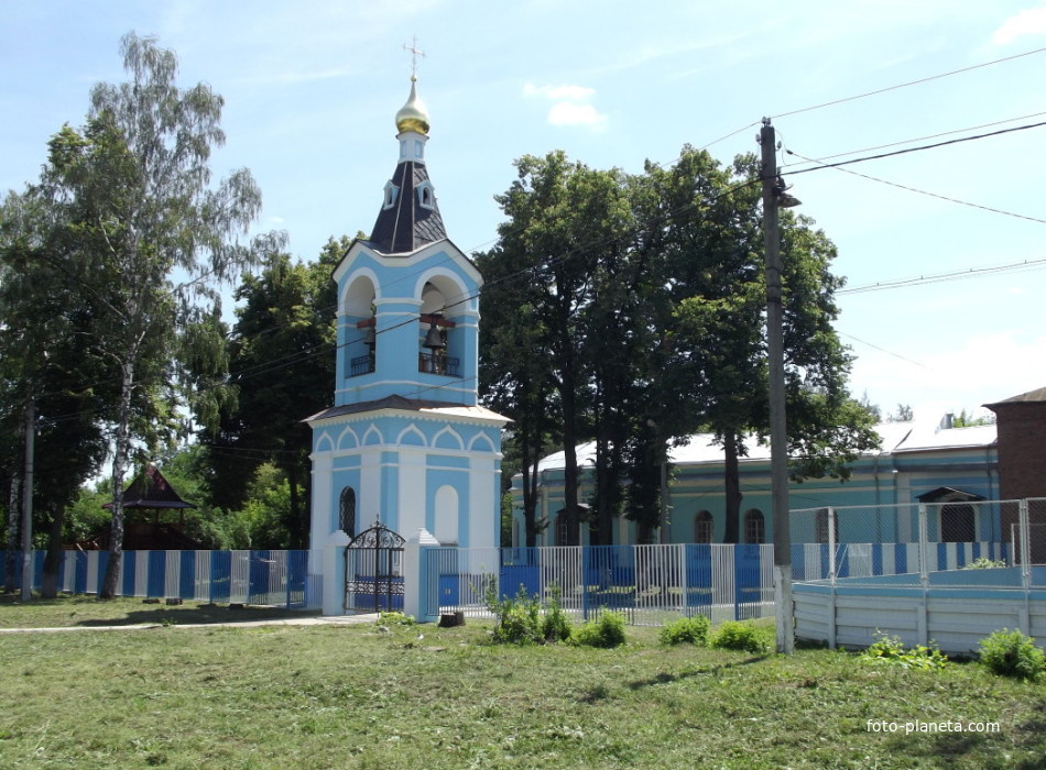 Церковь Иконы Божией Матери Казанская в Алпатьеве