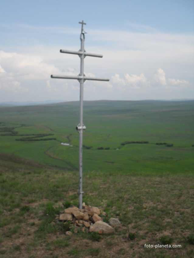 Крест на &quot;Вознесенчихи&quot; установлени изготовленМихалевым Владимиром Иннокентьевичем