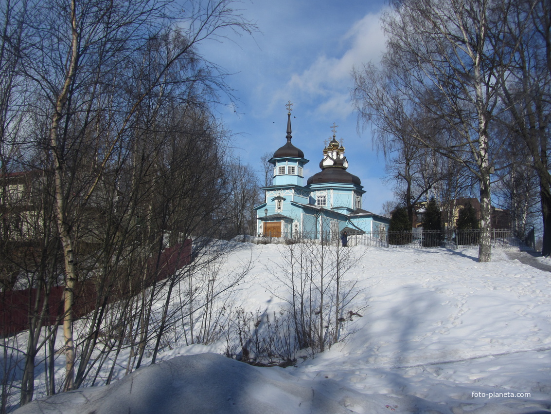 Церковь Дмитрия Солунского в Коломягах