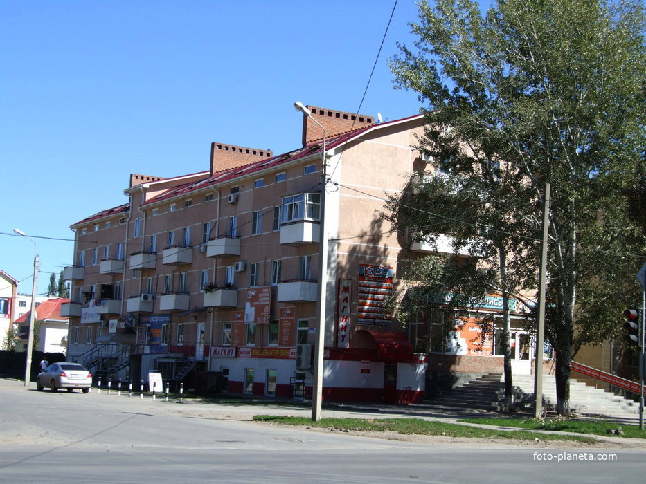 магазин МАГНИТ на Маяковского