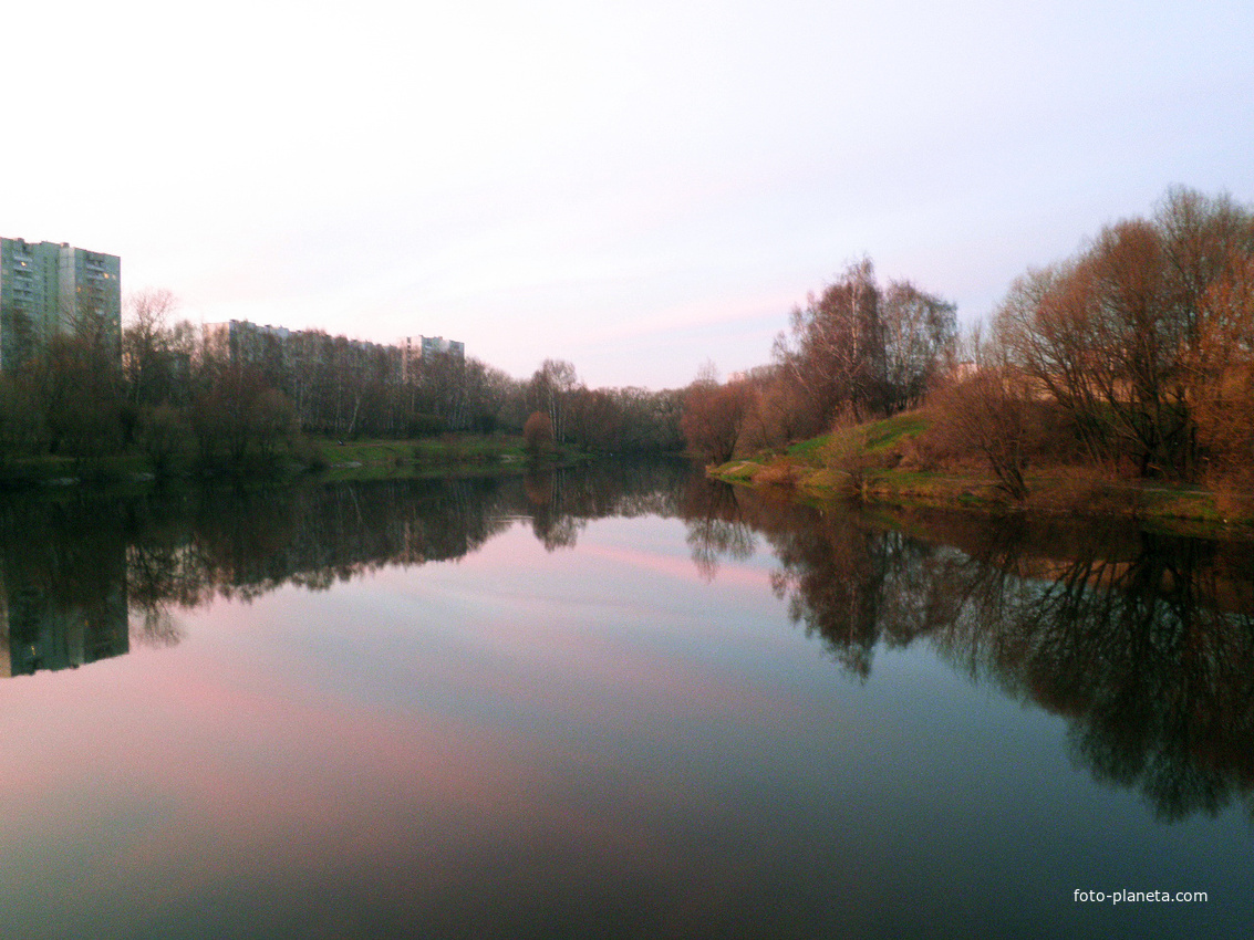 Искуственный водоём на речке Журавинка