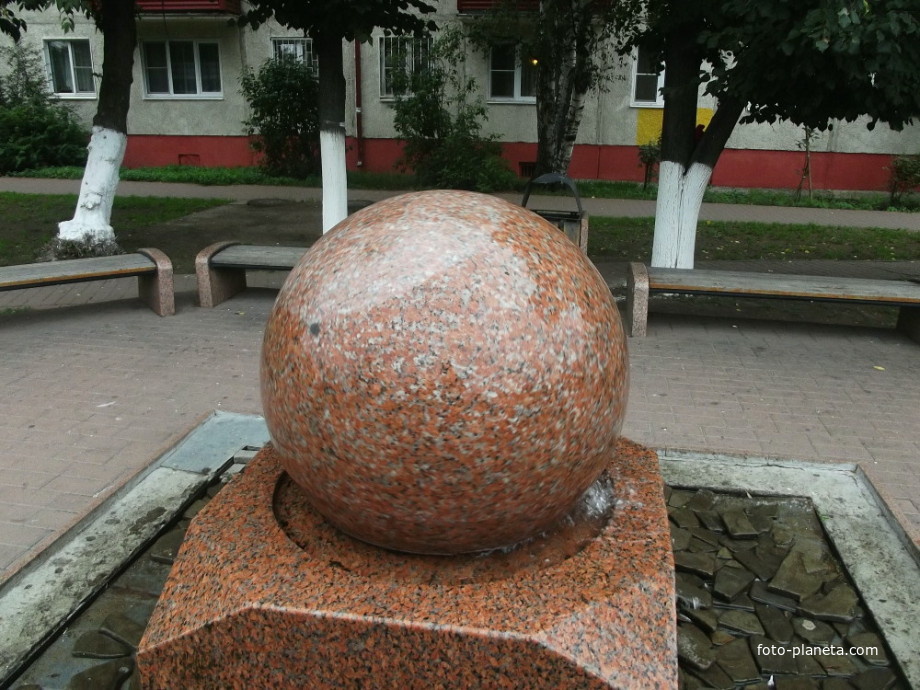 Водный шар в центре Раменского