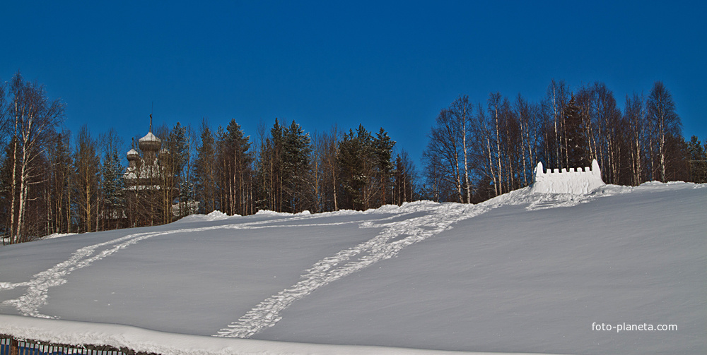 Вид на музей в марте 2013 года.