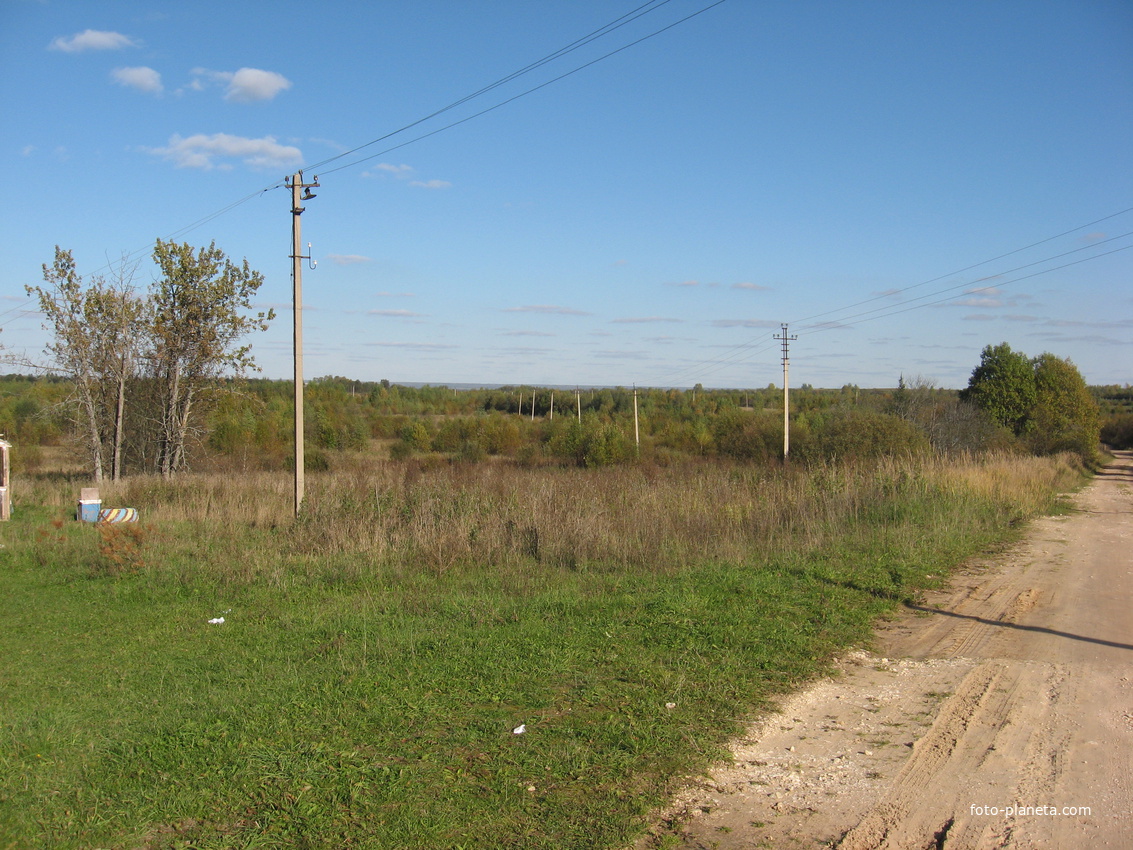 Вид от деревни Загорье
