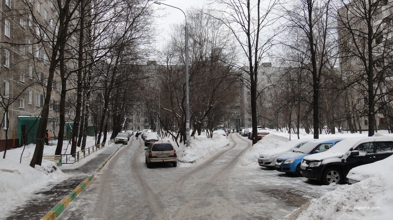 Улица Бирюлевская, 11, 13