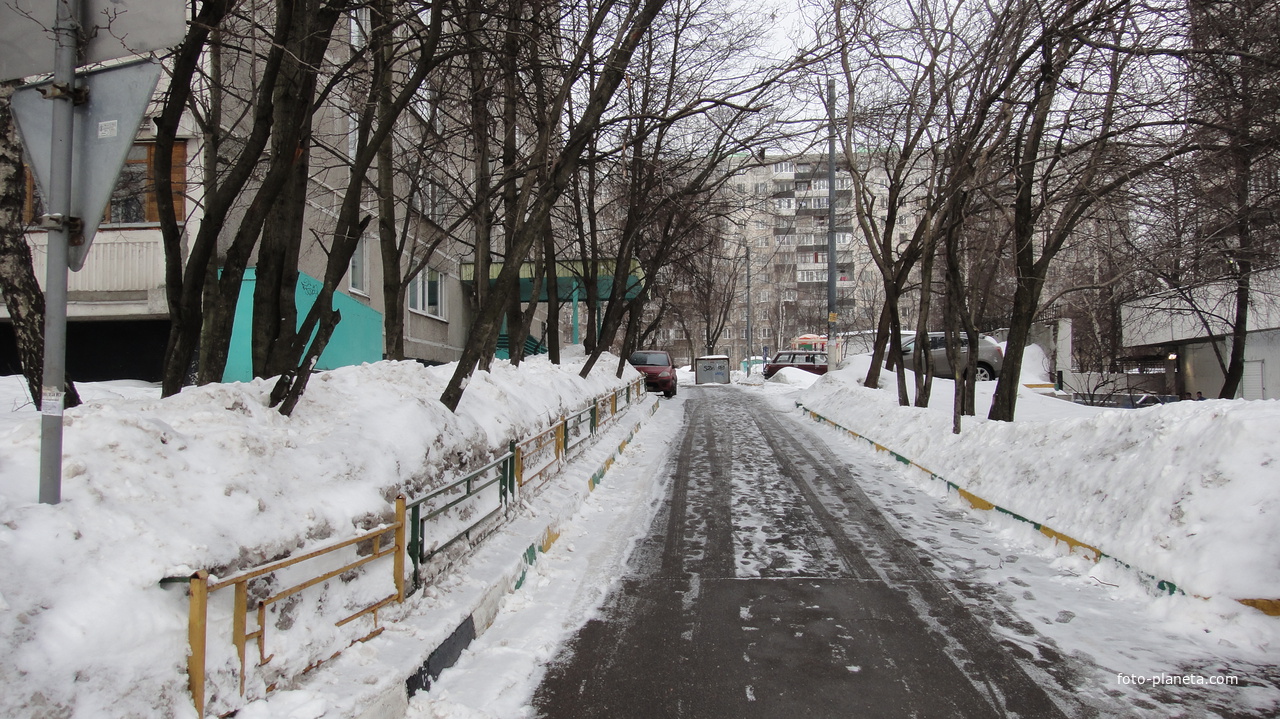 Липецкая улица, 18