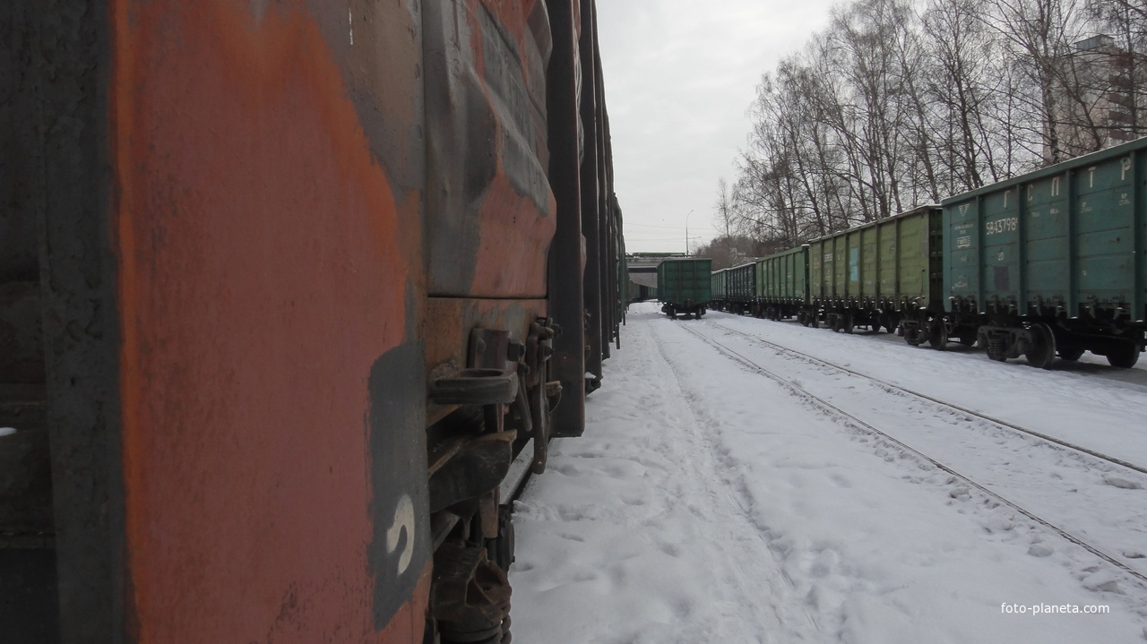 Вагоны на станции