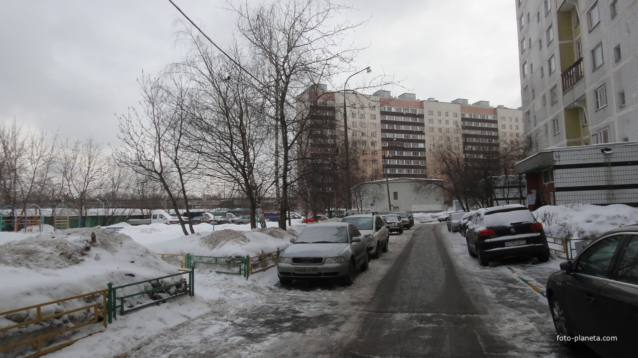 Во дворах на Липецкой