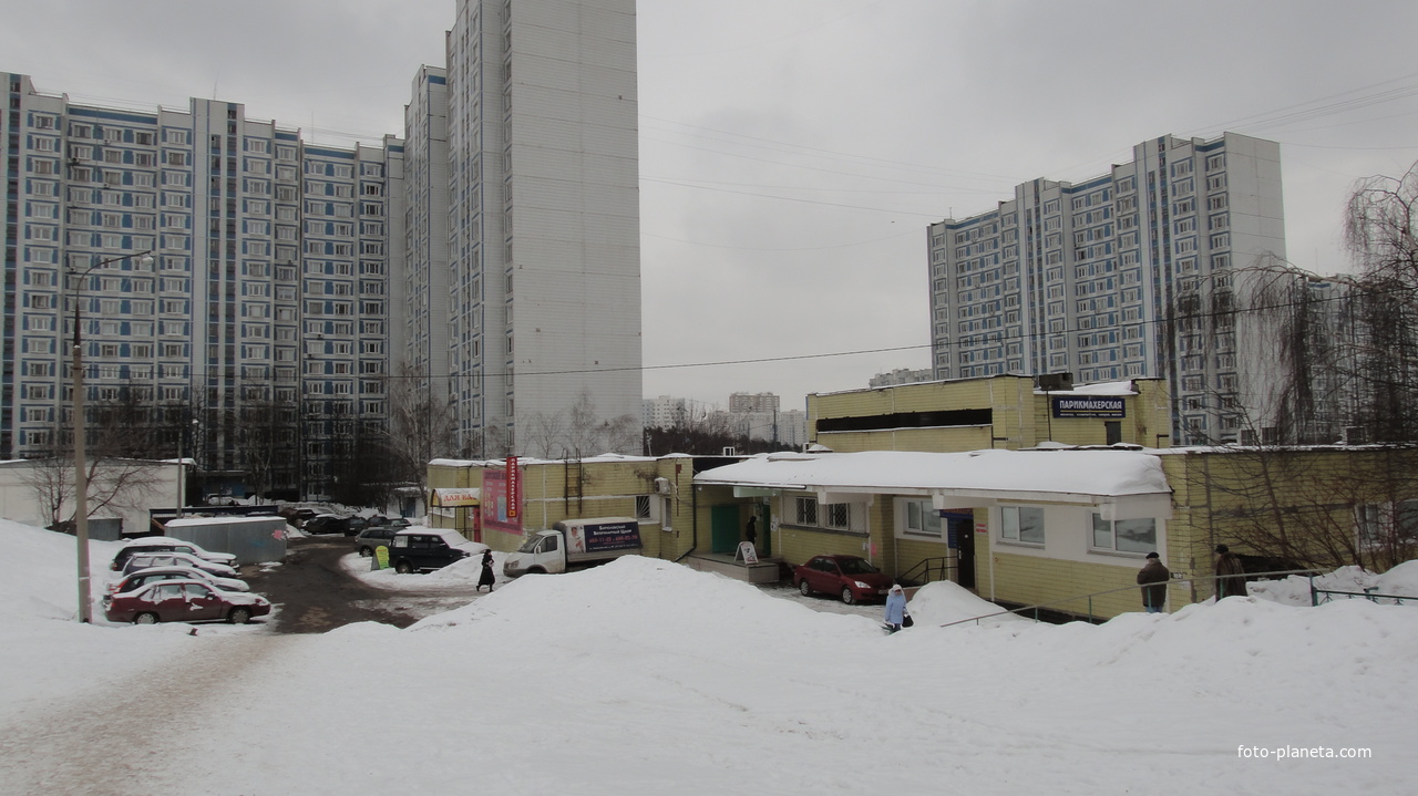 Бывший магазин Булочная и Аптека