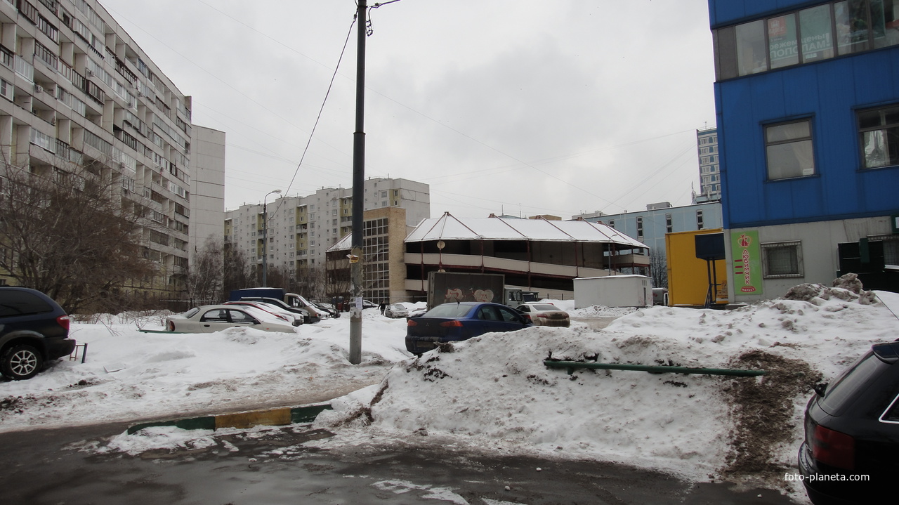 Паркинги на Бирюлевской в Загорье